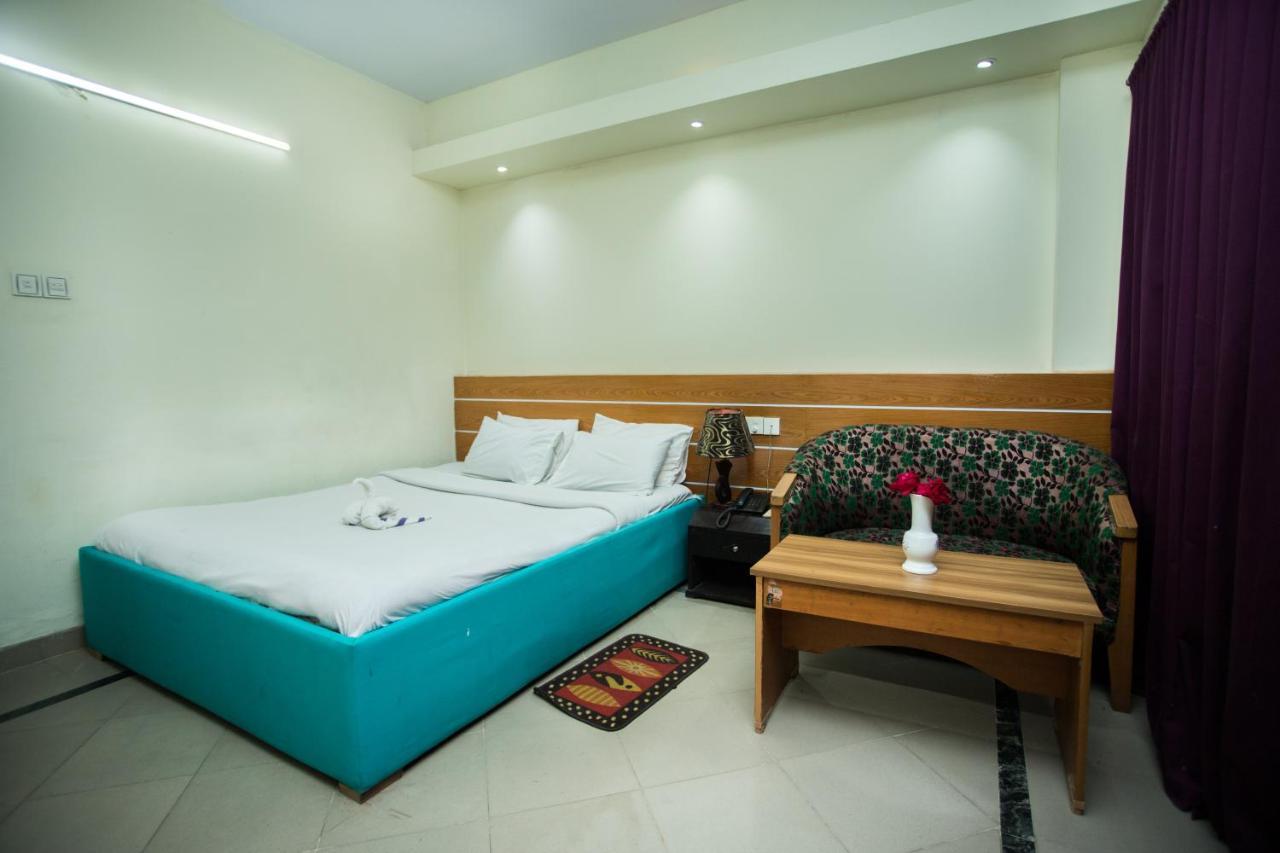 Hotel Mishuk Cox's Bazar Exterior photo