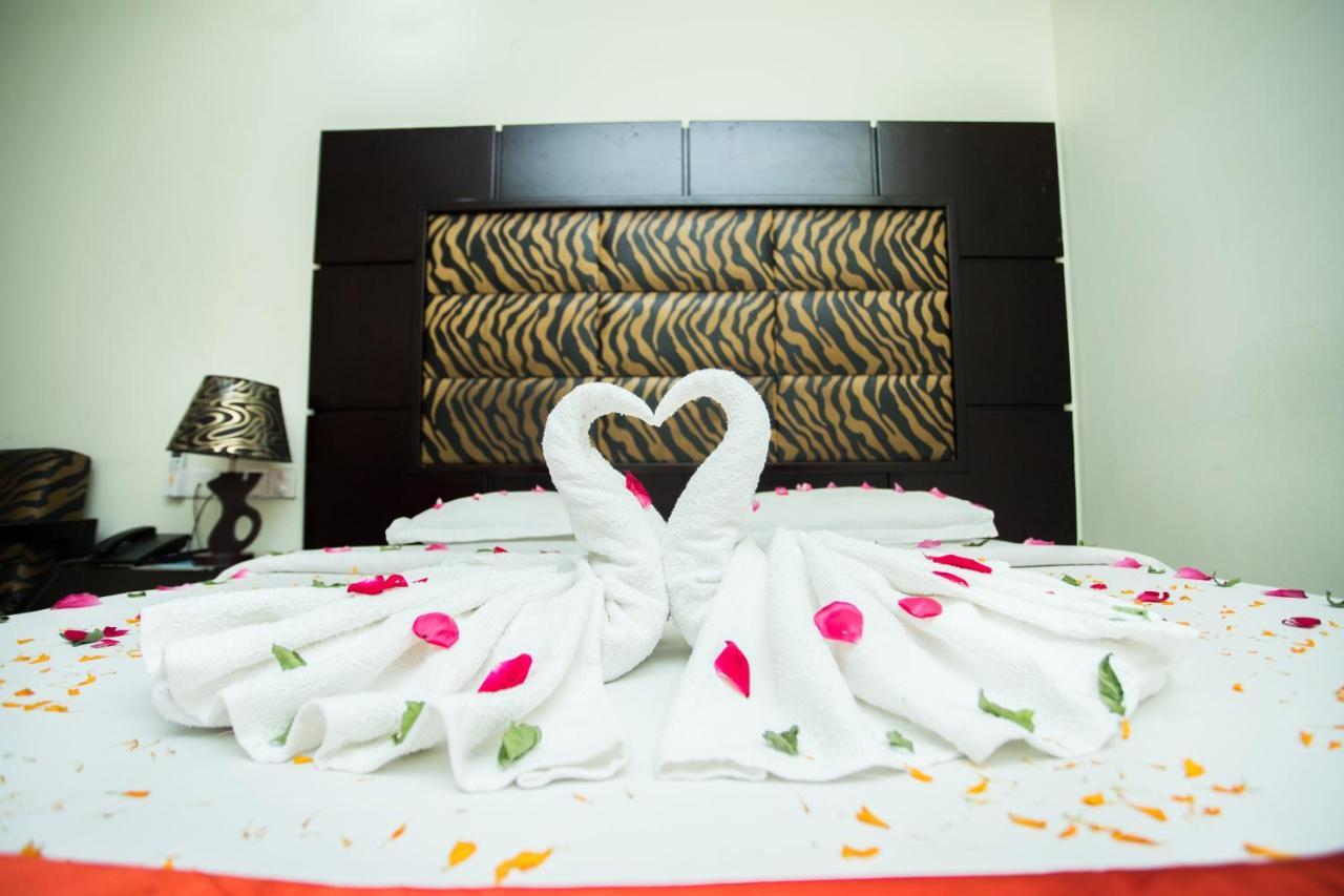 Hotel Mishuk Cox's Bazar Exterior photo