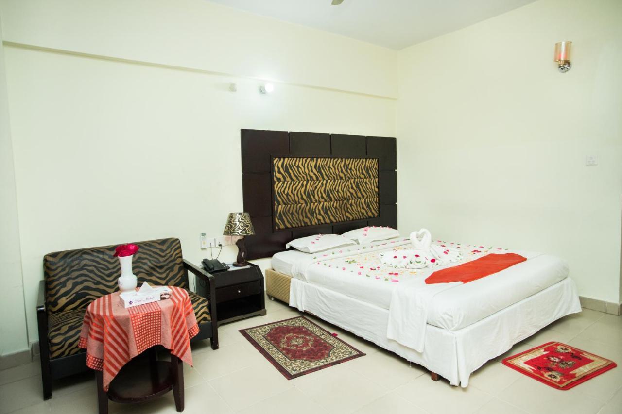 Hotel Mishuk Cox's Bazar Exterior photo