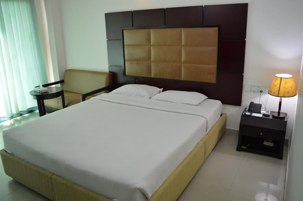 Hotel Mishuk Cox's Bazar Room photo